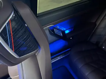 BMW 740 d xDr.  PACHET SPORT M PANO SKY