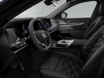 BMW 740 d xDrive M Sport SkyLounge