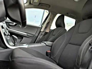 Volvo XC 60 D3 Geartronic Momentum