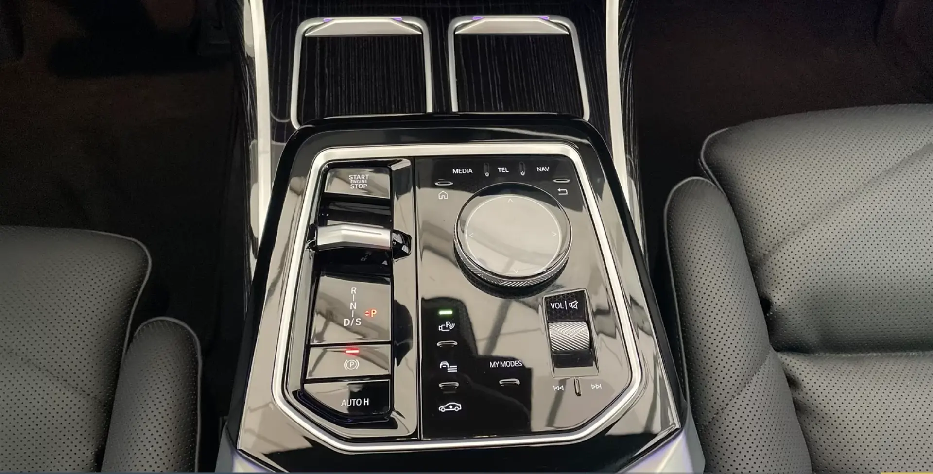 BMW 740 d A xDrive MSport IAL SkyLou ACC