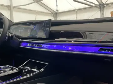 BMW 740 d A xDrive MSport IAL SkyLou ACC