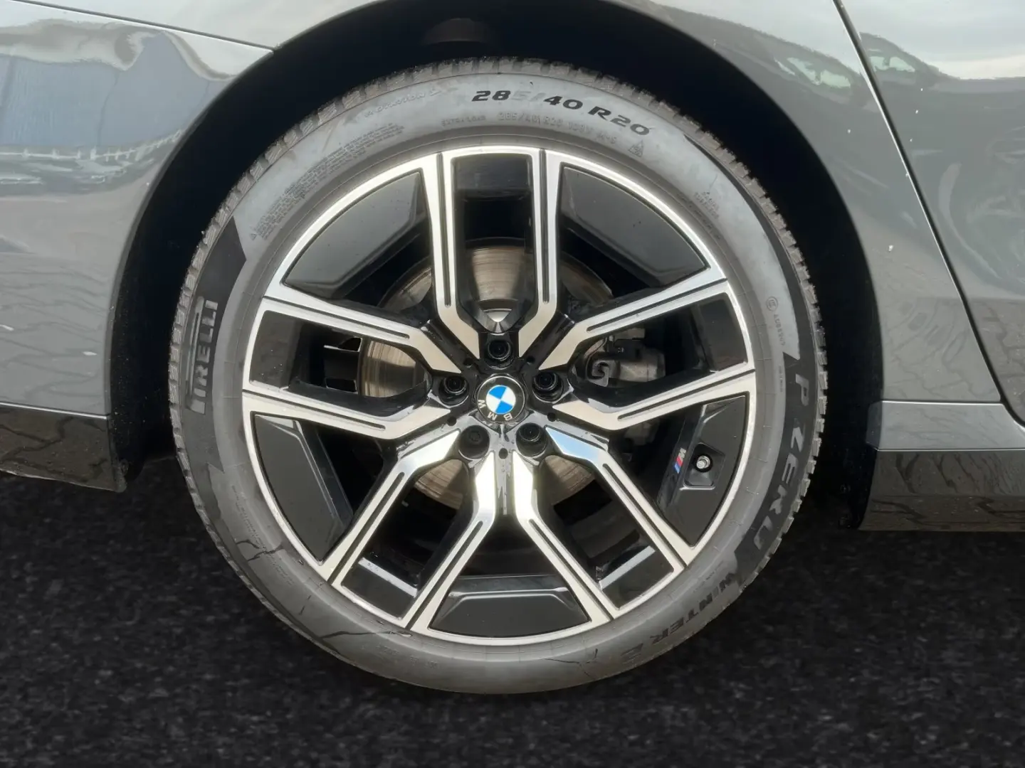 BMW 740 d xDrive M Sport SkyLounge