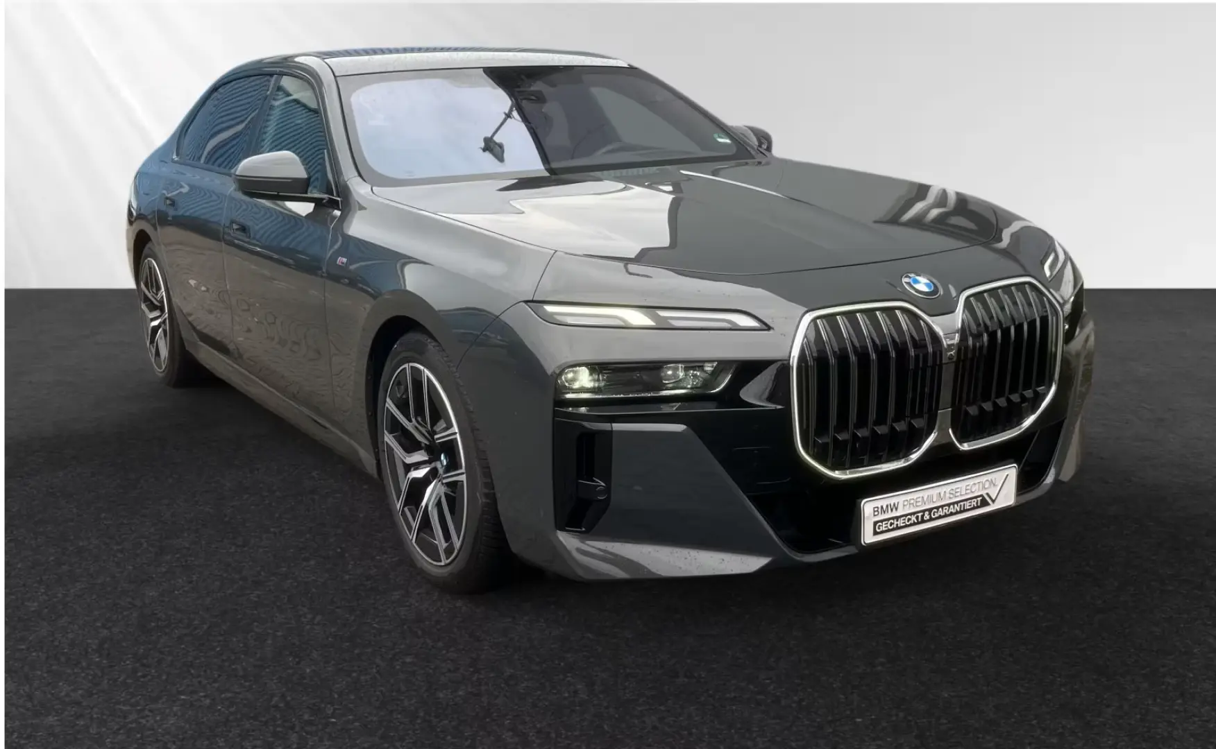BMW 740 d xDrive M Sport SkyLounge