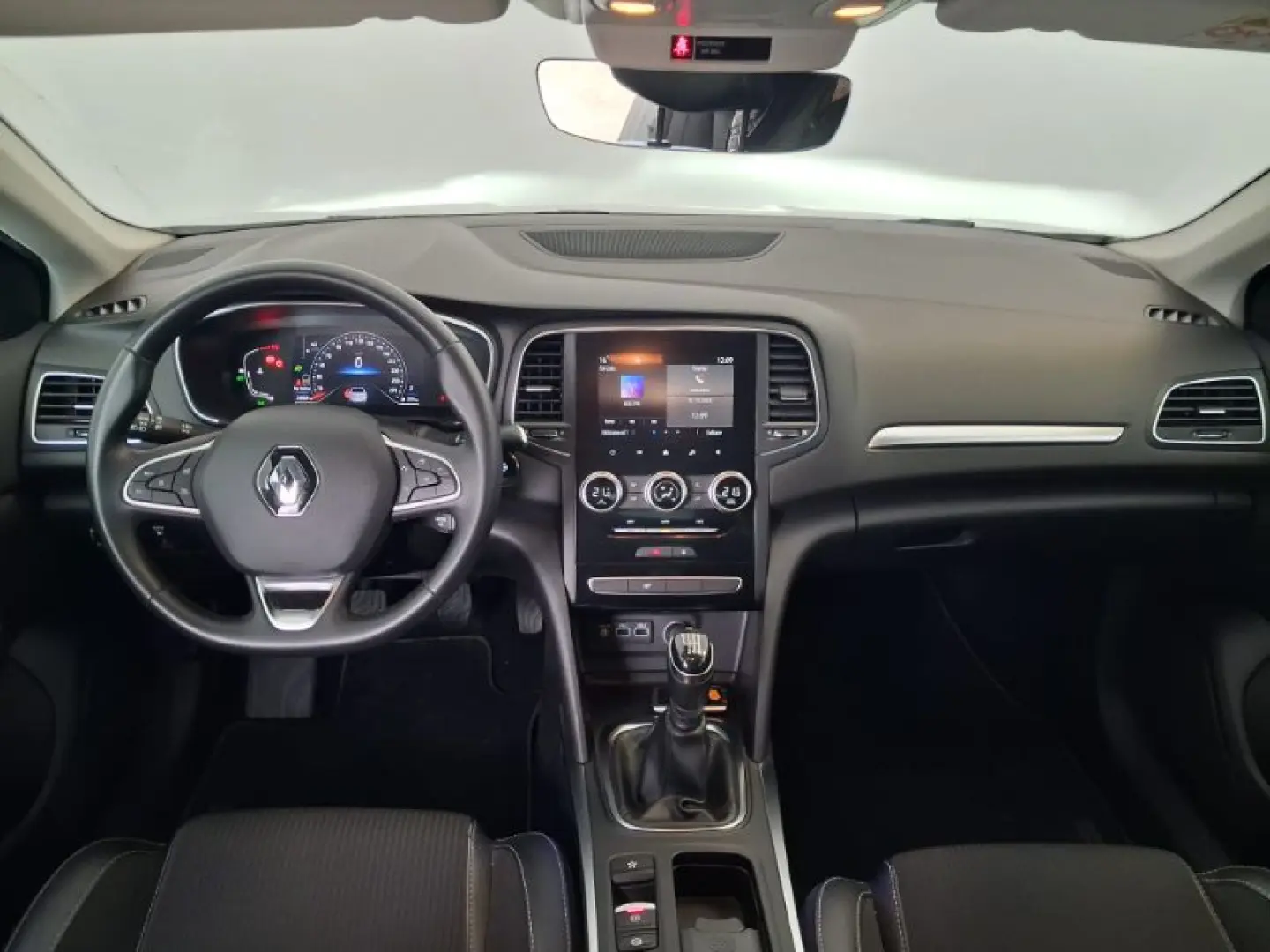 RENAULT MEGANE 1.3 TCe 140CP techno