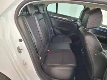 RENAULT MEGANE 1.3 TCe 140CP techno