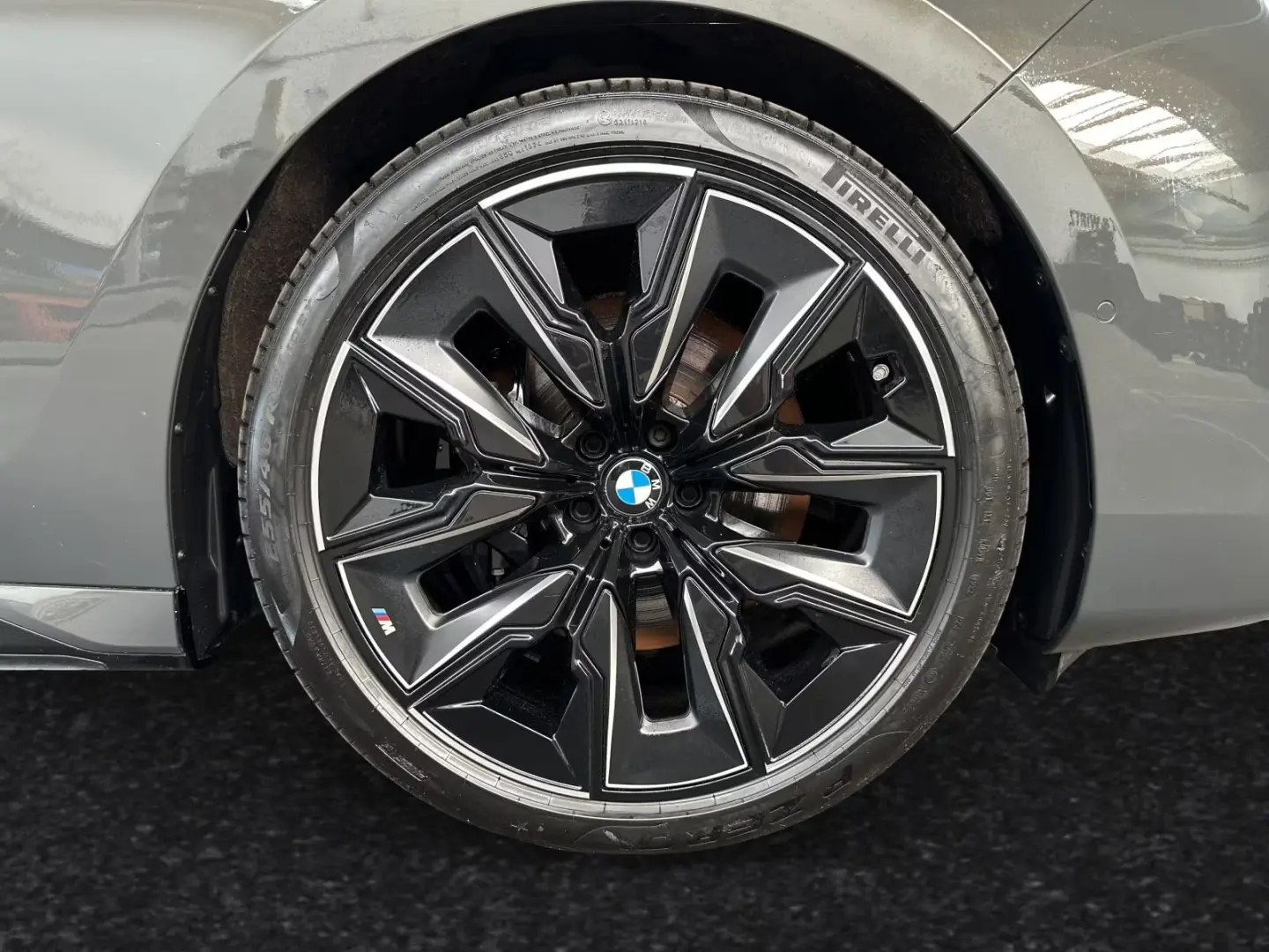 BMW 740 d xDrive M Sport Pro AHK SkyLounge
