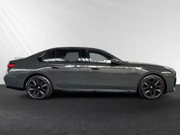BMW 740 d xDrive M Sport Pro AHK SkyLounge