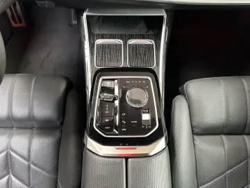 BMW 740 d xDrive M Sport Pro AHK SkyLounge