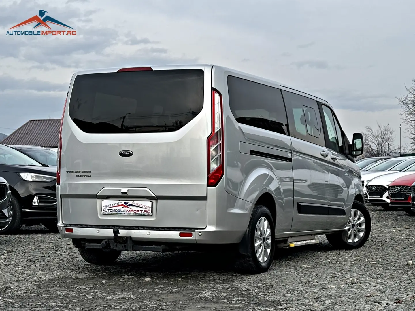 Ford Tourneo Custom 320 L2H1 VA Titanium