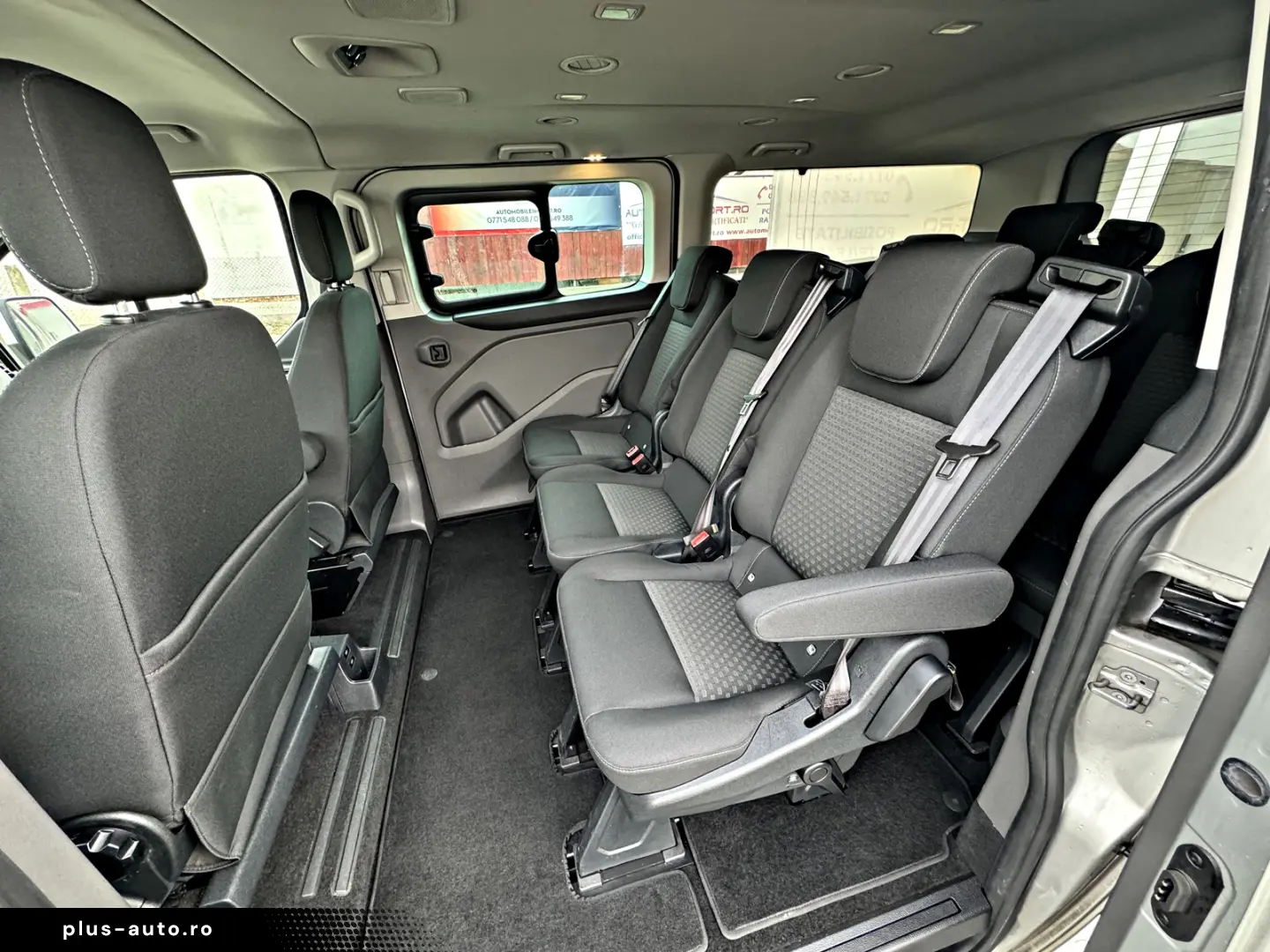 Ford Tourneo Custom 320 L2H1 VA Titanium
