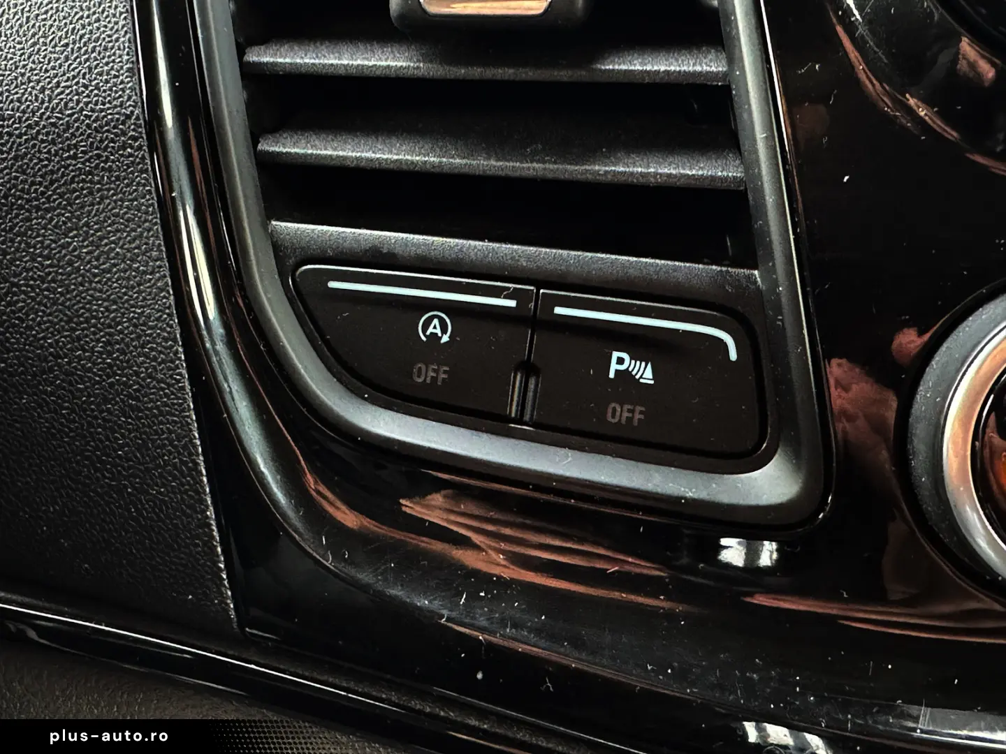 Ford Tourneo Custom 320 L2H1 VA Titanium