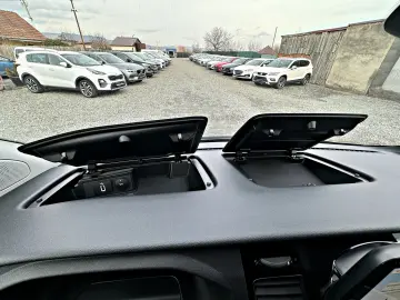 Ford Tourneo Custom 320 L2H1 VA Titanium