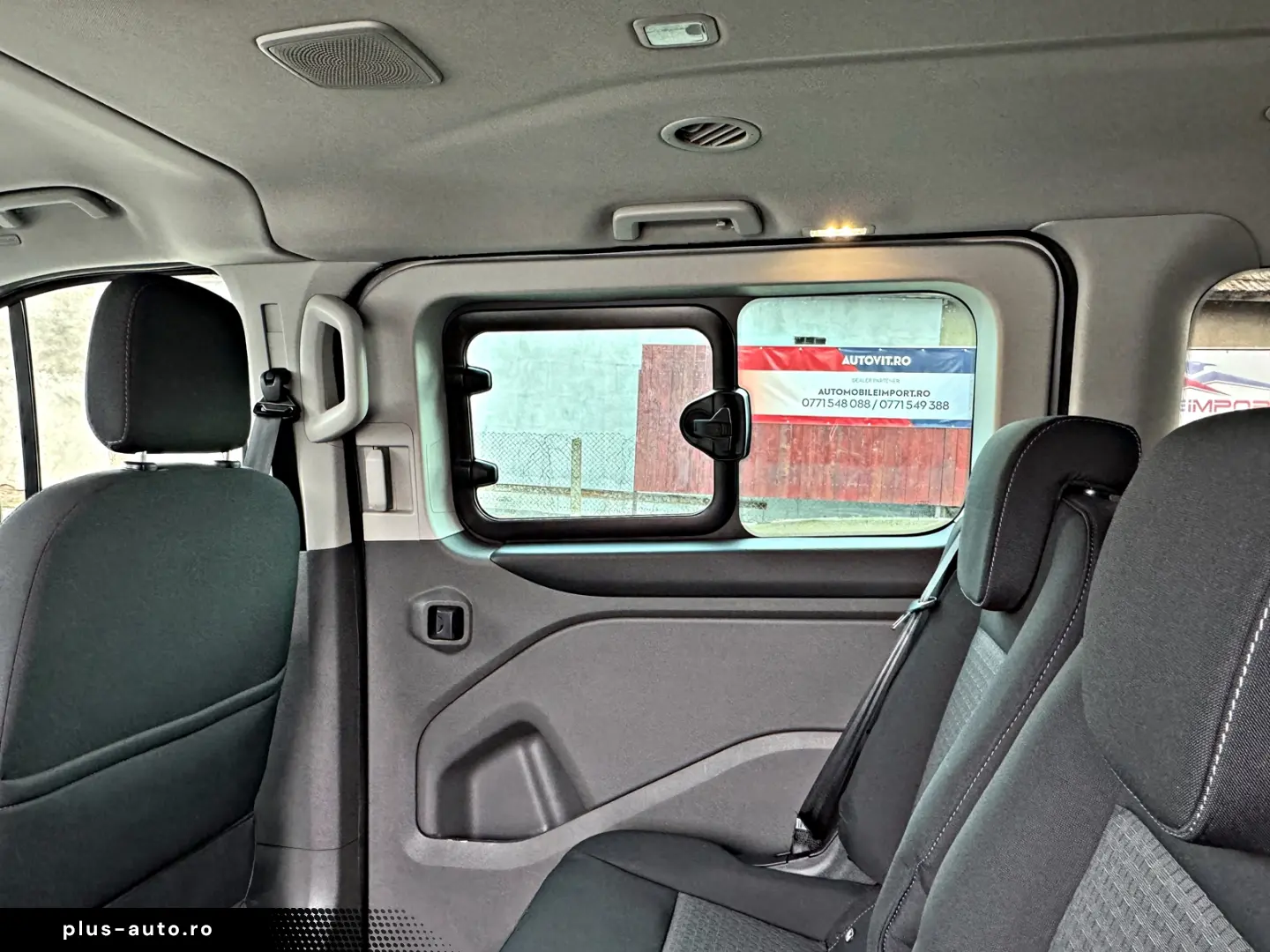 Ford Tourneo Custom 320 L2H1 VA Titanium