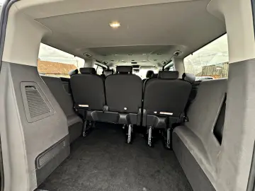 Ford Tourneo Custom 320 L2H1 VA Titanium