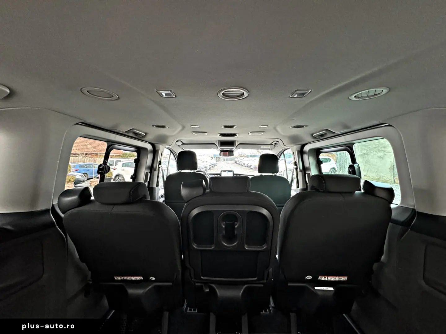 Ford Tourneo Custom 320 L2H1 VA Titanium