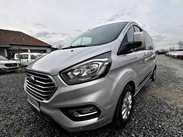 Ford Tourneo Custom 320 L2H1 VA Titanium
