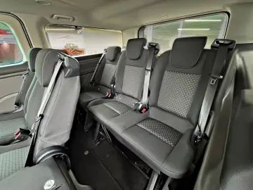 Ford Tourneo Custom 320 L2H1 VA Titanium