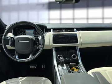 Range Rover Sport D300 HSE