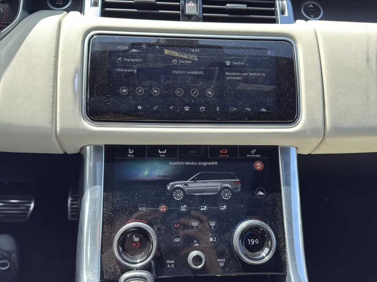 Range Rover Sport D300 HSE