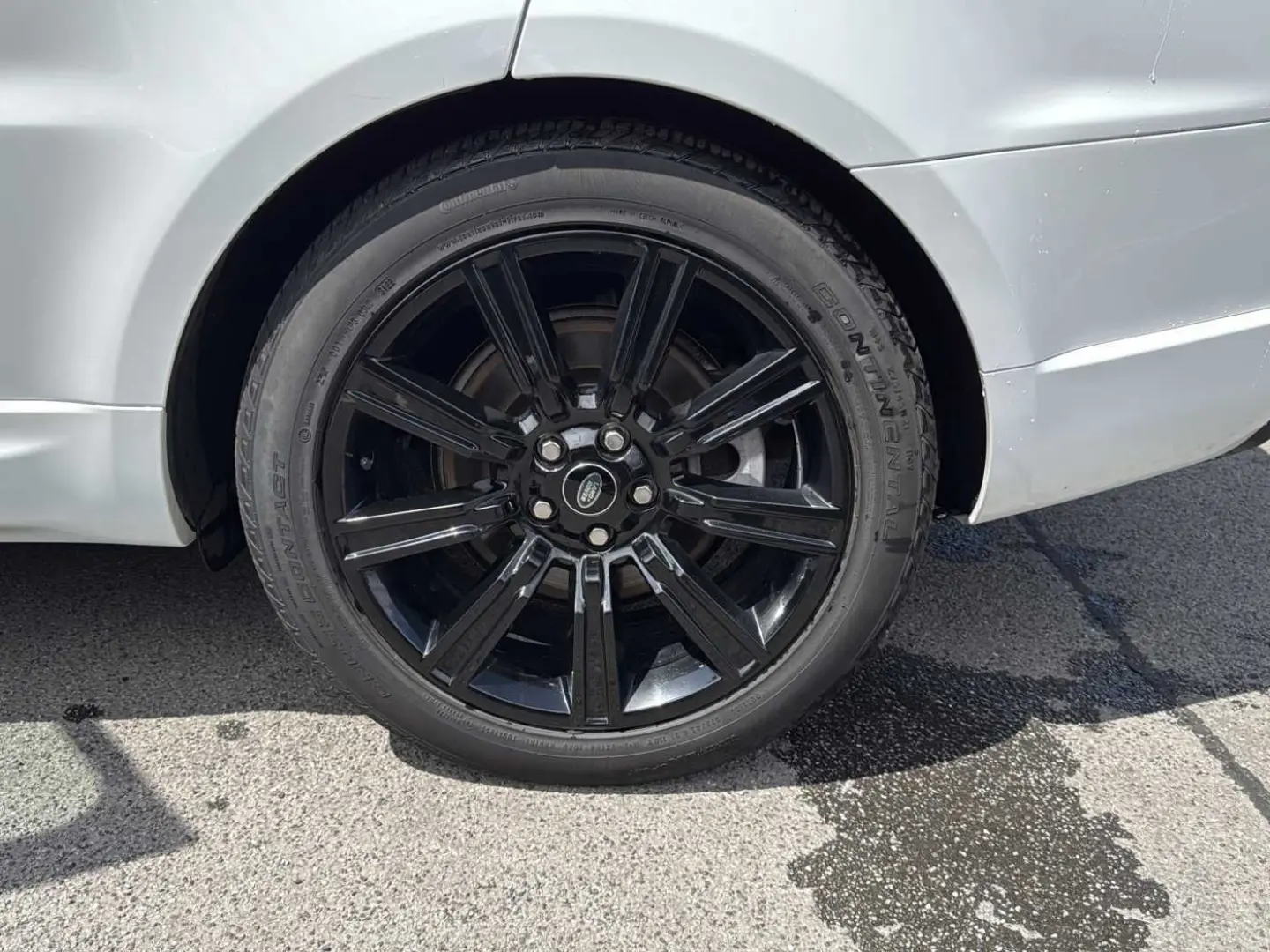 Range Rover Sport D300 HSE