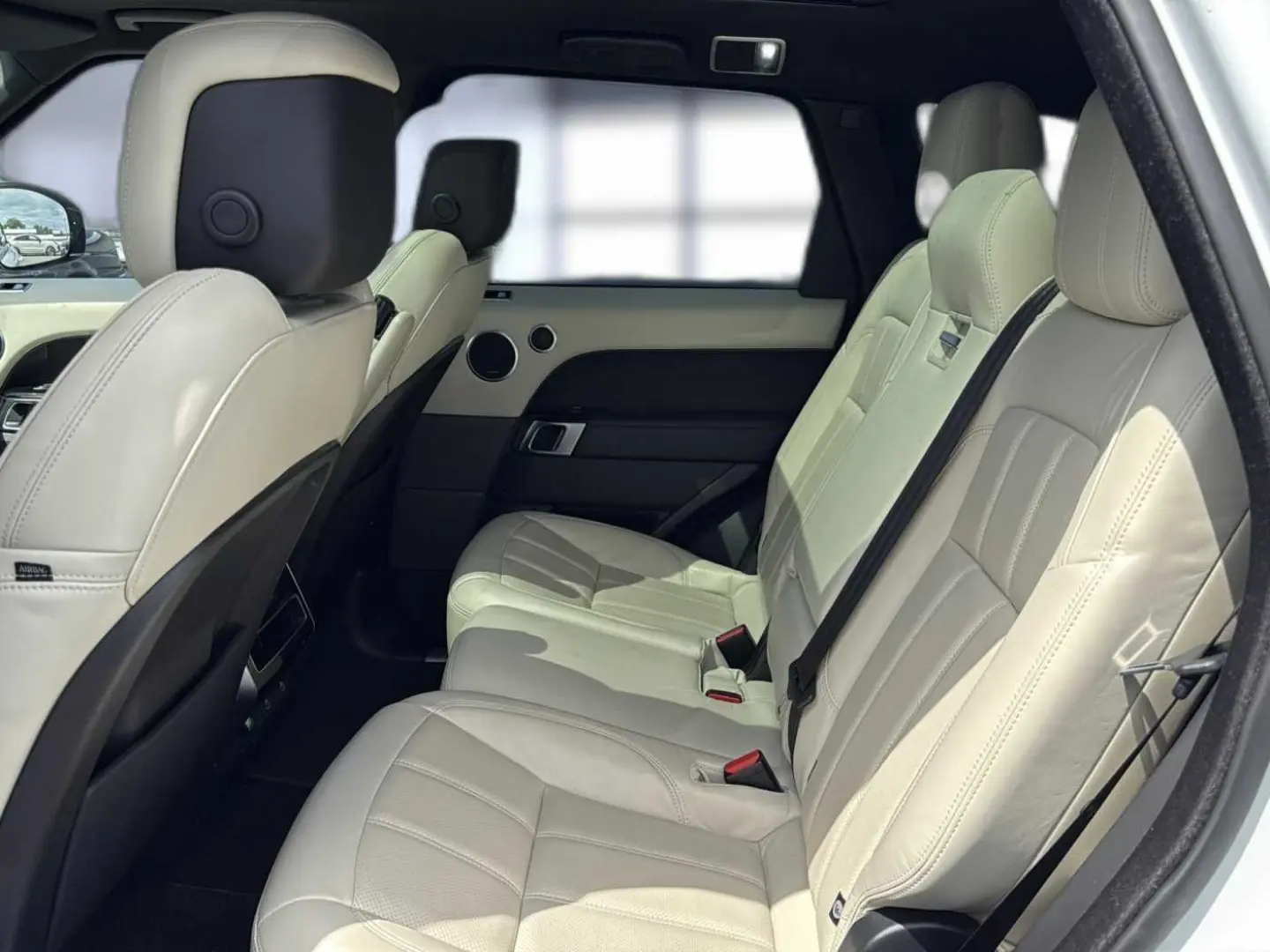 Range Rover Sport D300 HSE