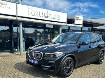 X5 xDrive30d