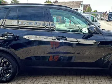 X5 xDrive30d