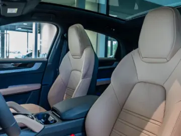 Porsche Cayenne Coupe