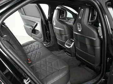BMW 740 d xDr. Pachet M Sport ACC Standh