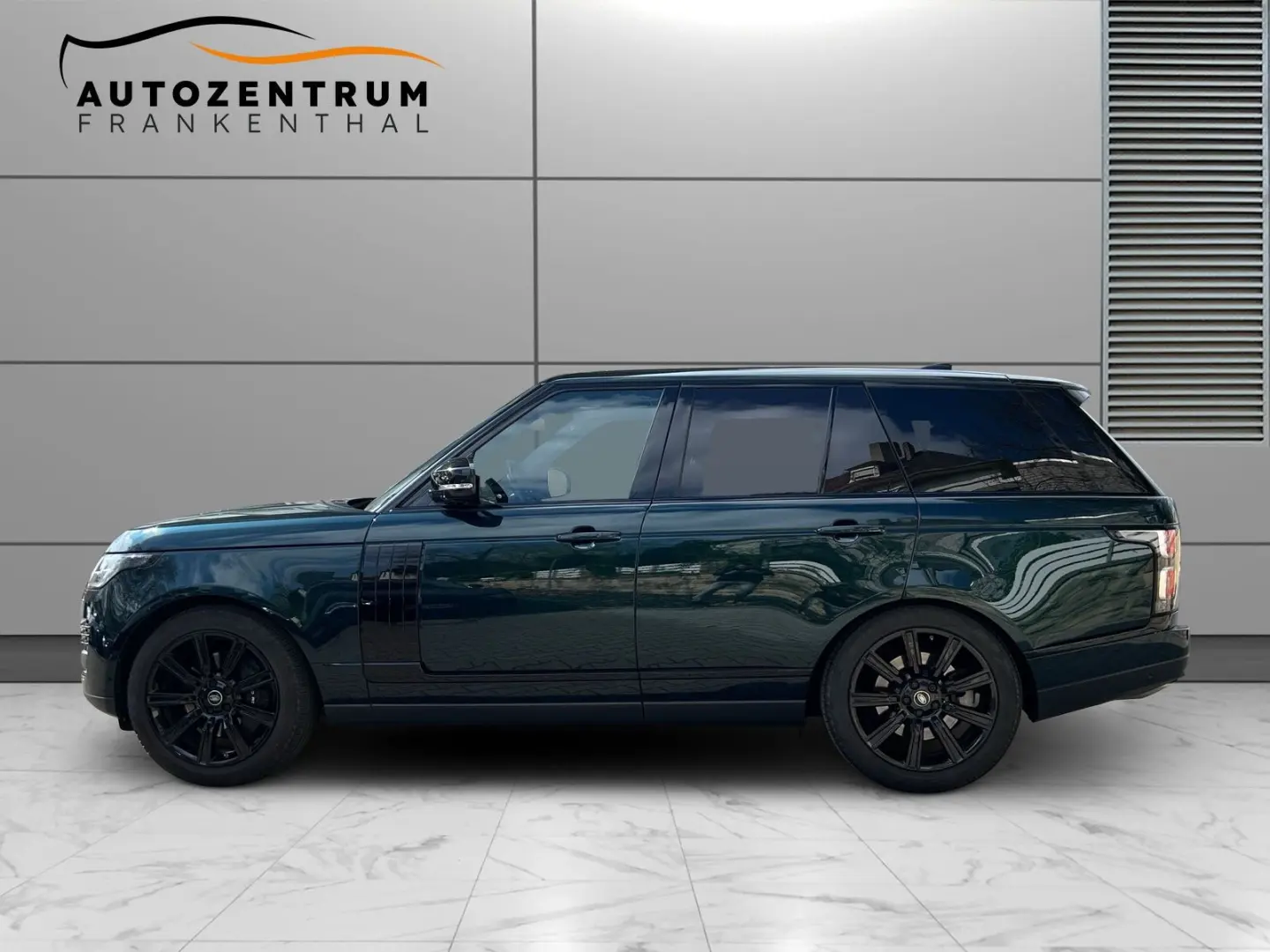 Range Rover P350 ACC SVO PANO