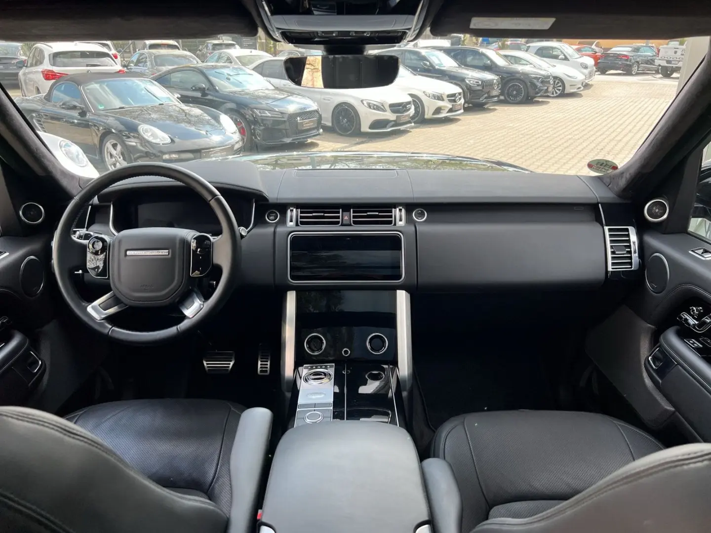 Range Rover P350 ACC SVO PANO