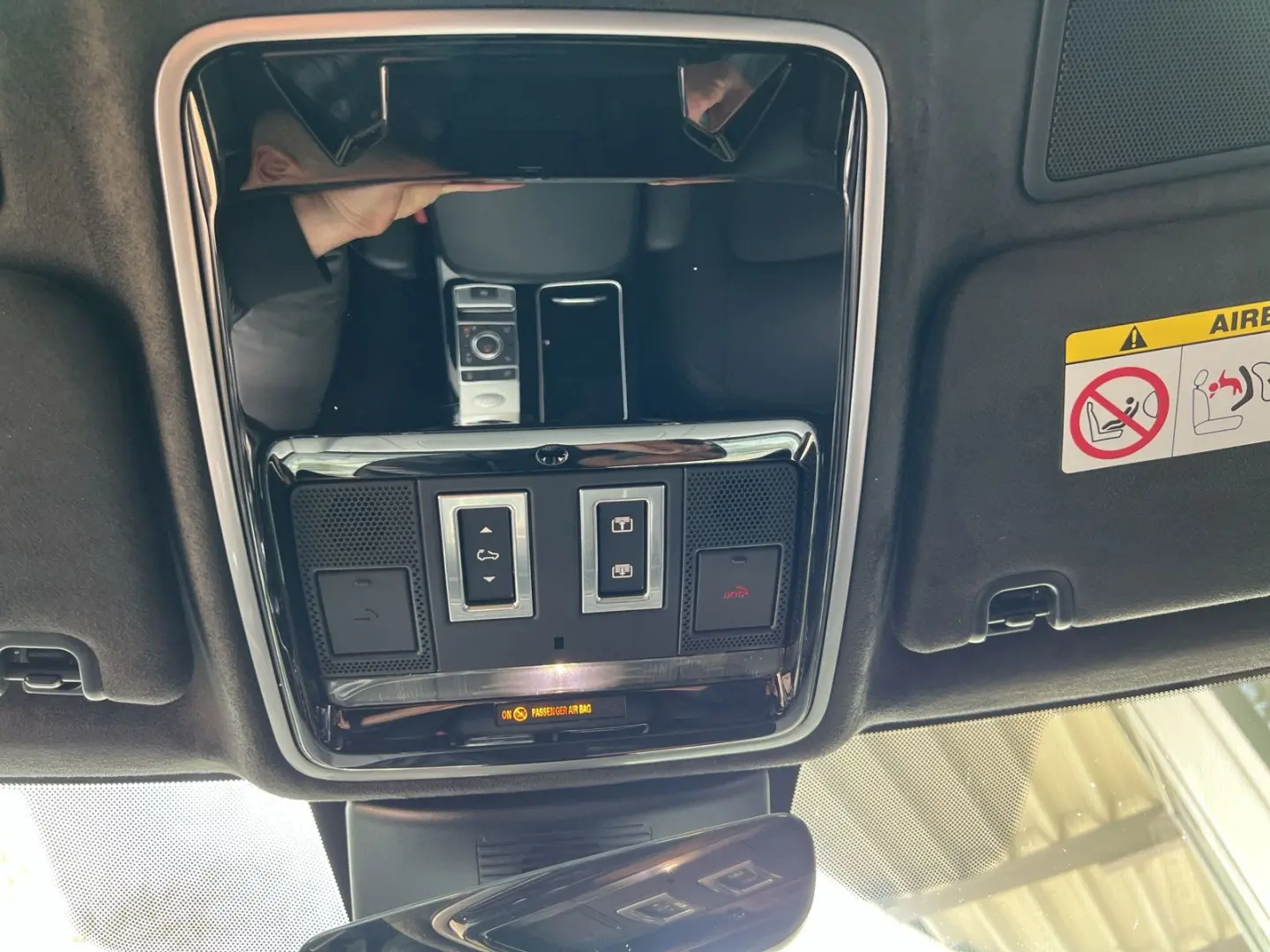 Range Rover P350 ACC SVO PANO