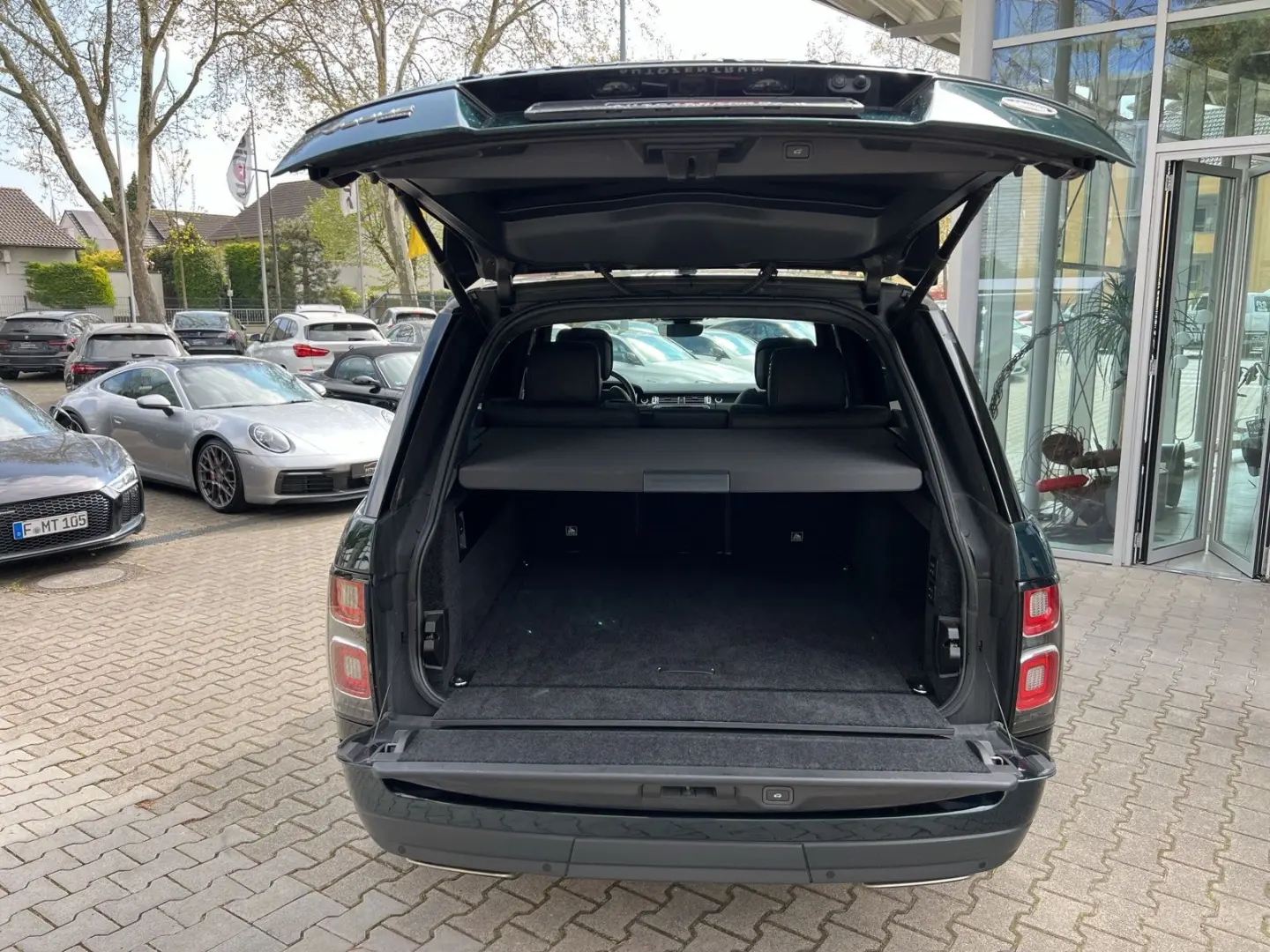 Range Rover P350 ACC SVO PANO