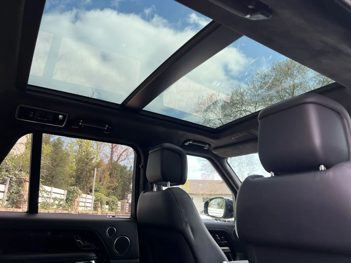 Range Rover P350 ACC SVO PANO