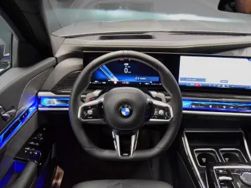 BMW 740 d Încălzitor de parcare xDrive M