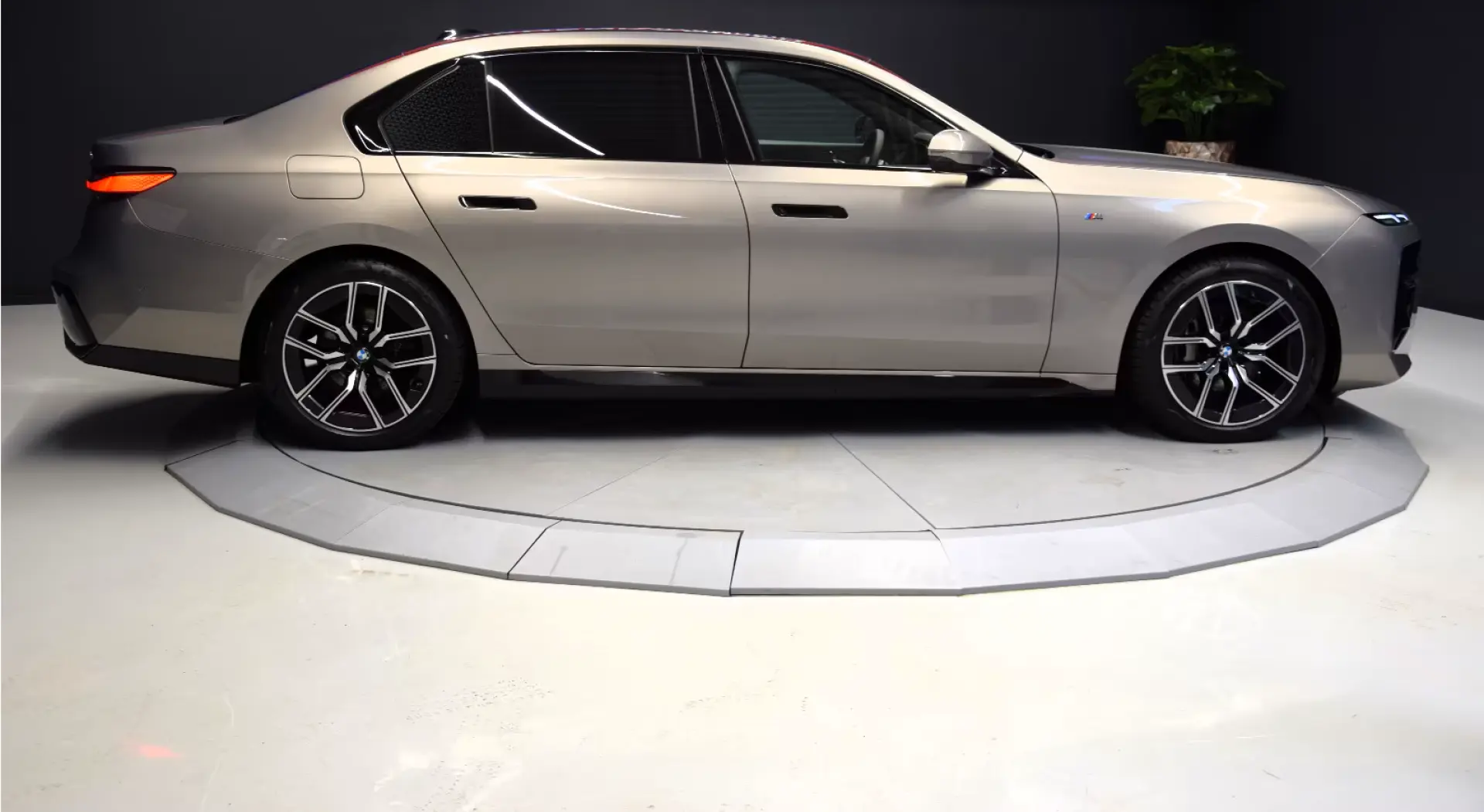 BMW 740 d Încălzitor de parcare xDrive M