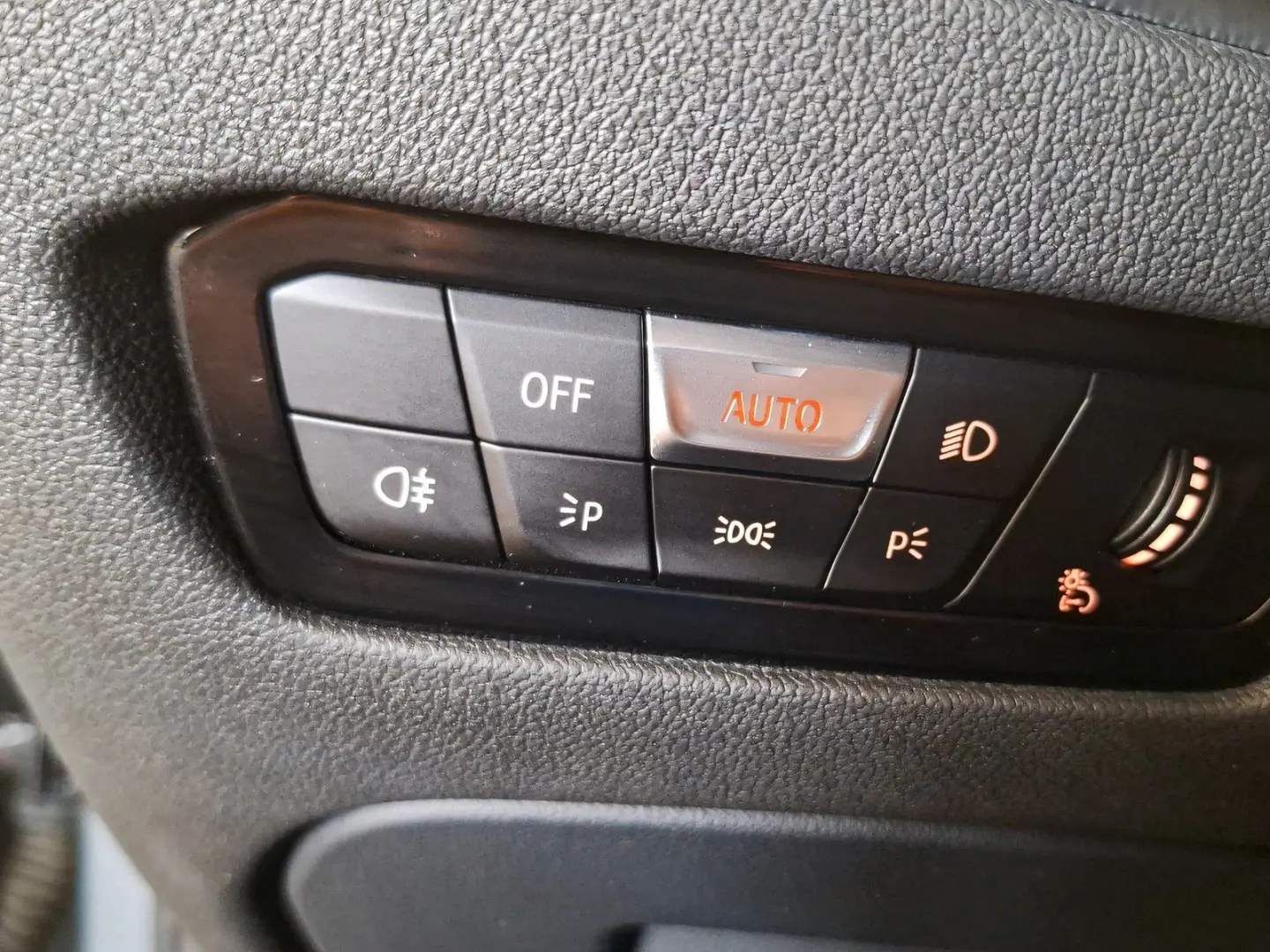 420d Gran Coupé LiveCockpitProf Kamera Alarm