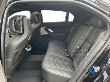 BMW 740 d xDrive M Sport 21