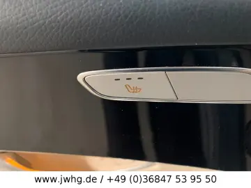 GLC 300 Coupe e Virtual FahrAss+ 360° DAB MBUX