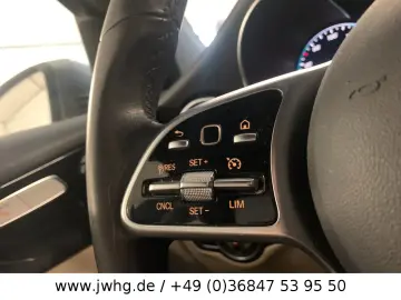 GLC 300 Coupe e Virtual FahrAss+ 360° DAB MBUX