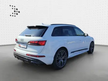 Q7 60 TFSI e quattro S line*Matrix*Alu*AHKB&O*HU