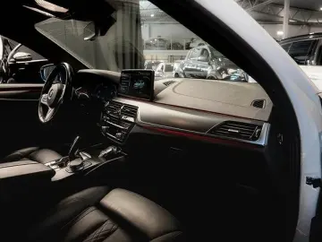 545e xDrive M Sport INNOVATION LASER MERINO VAT