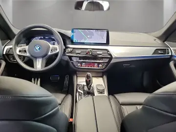 545e xDrive M Sport LiveCockpitProf Head-Up
