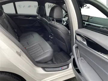 545e xDrive M SPORTPAKET HEAD-UP GLASDACH KEYLES