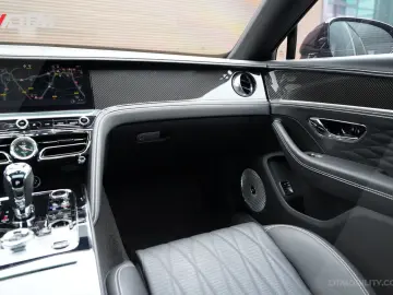 Flying Spur 6.0 W12 Mulliner | €392K NEW | BTW |