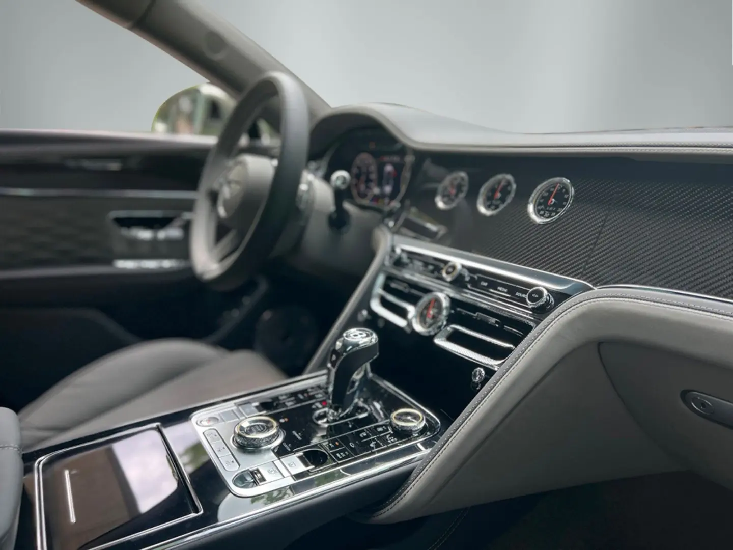 Flying Spur 6.0 W12 - Naim/Sthz./TV