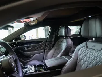 Flying Spur S V8
