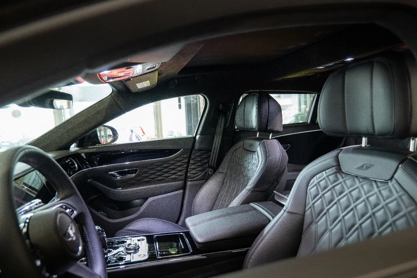 Flying Spur S V8