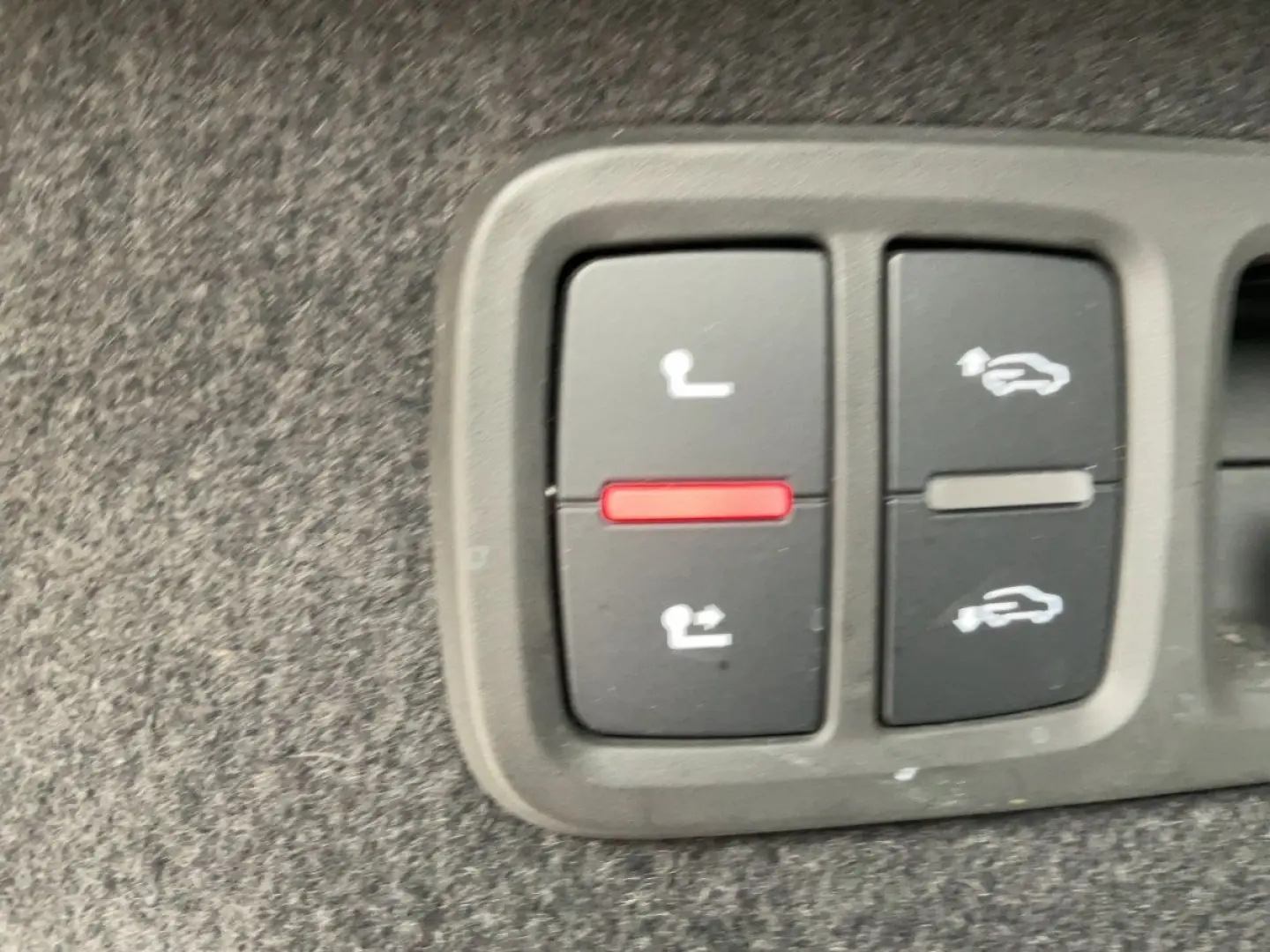 Q8 60 TFSI e S-Line QU HD-Matrix+ACC+NAV+SHZ+RFK