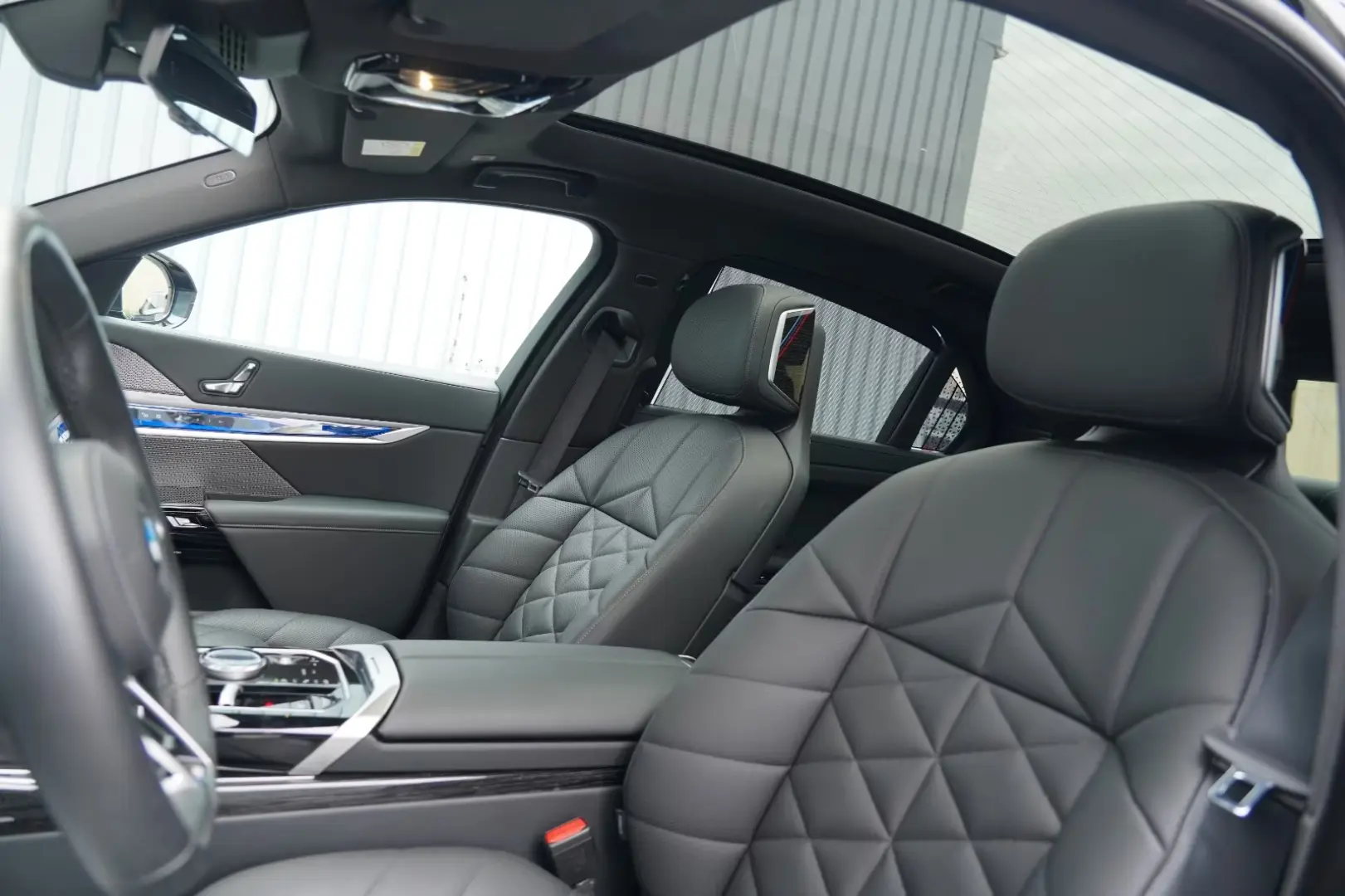 BMW 740 d xDrive M Sport SKYLOUNGE ICONI